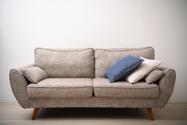 二人掛けのソファーの画像